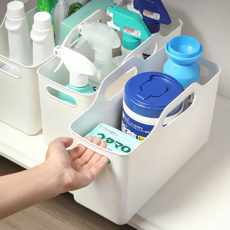 PE storage basket with handle for bathroom laundry detergent and household sundries, in white or transparent.