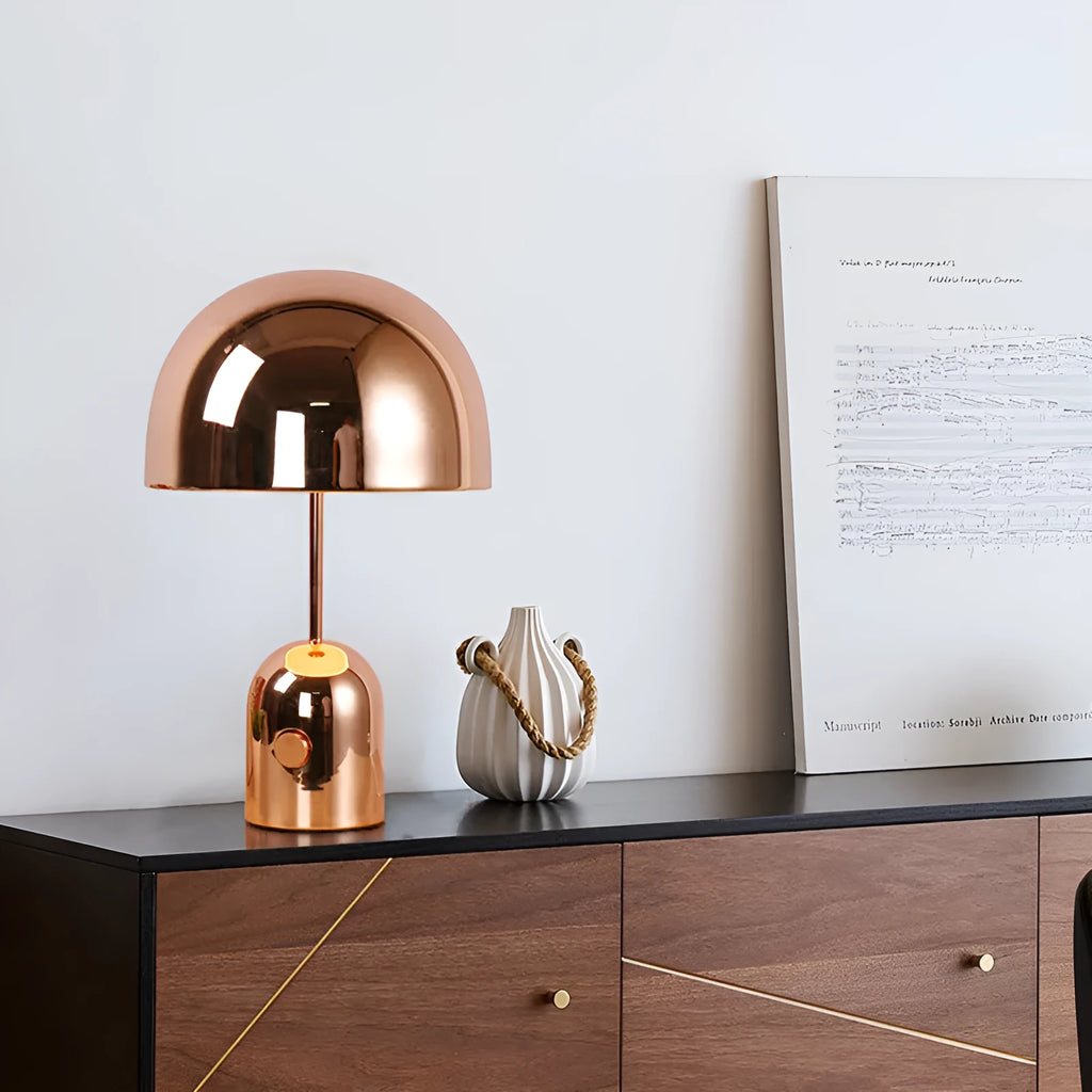 Mushroom-shaped table lamp with metallic base in rose gold, chrome, or gold colour