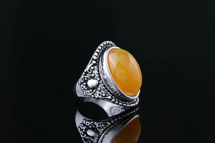 Geometric retro-style alloy ring with fluorescent beeswax plating and antique silver amber finish