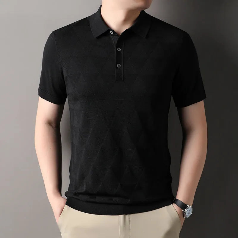 Men's short sleeve ice silk lyocell T-shirt in regular fit showing quick-dry fabric construction