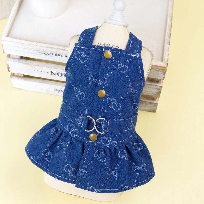Blue denim princess dress for small dogs with bracket skirt design, suitable for spring and autumn seasons