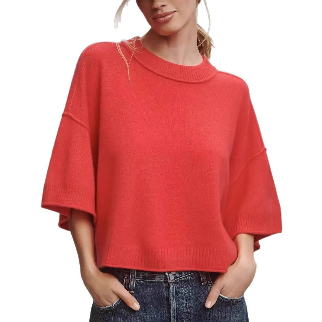 Hot girl style women's T-shirt with exposed navel design in red colour, short length pullover top