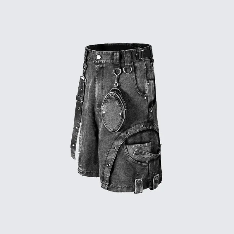 Retro high-waist denim shorts in a loose fit with a washed finish, shown in a picture colour.