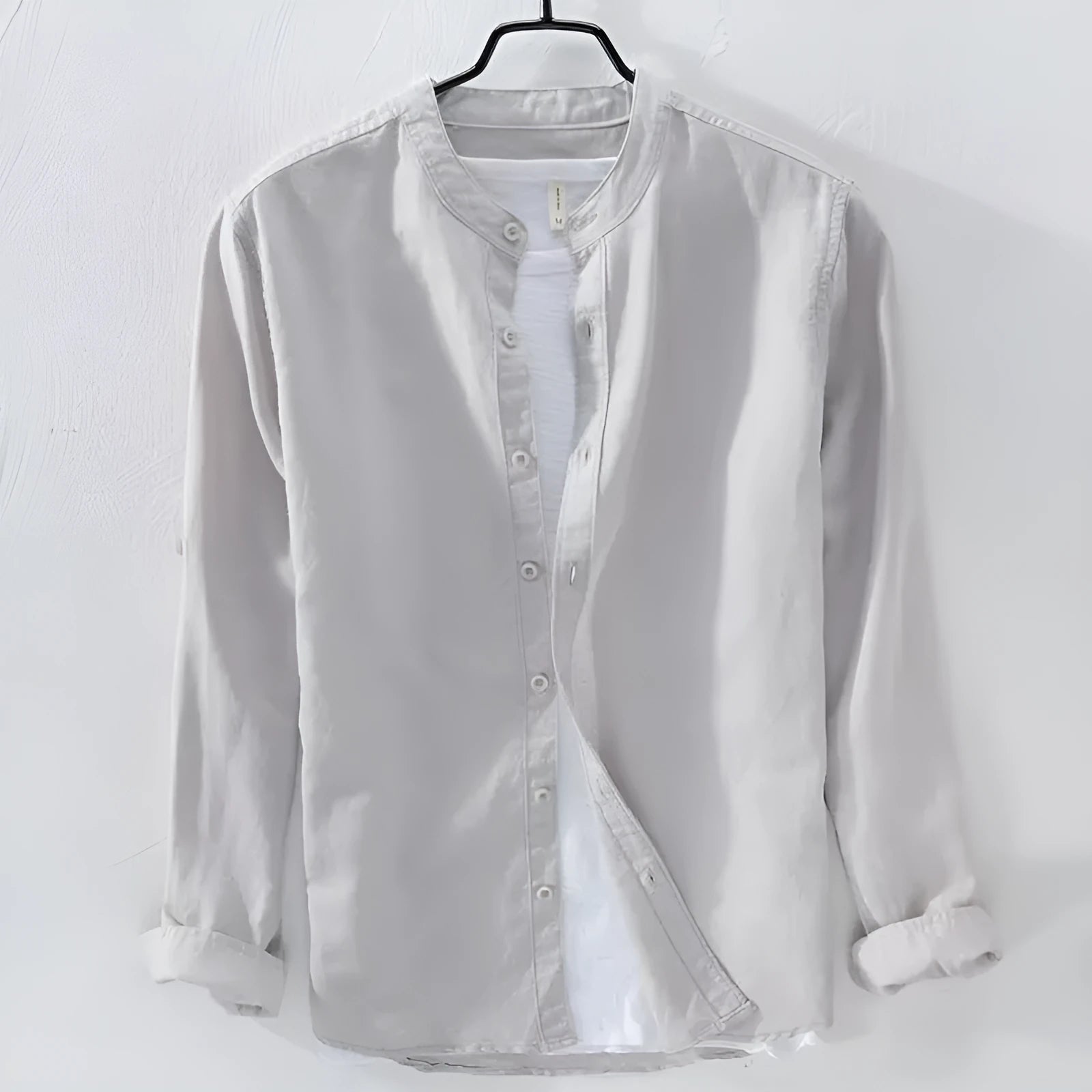 Men's loose fit long sleeve cotton linen shirt in solid colour with button-up front