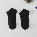 Men's solid colour polyester boat socks in low-cut design for sports activities