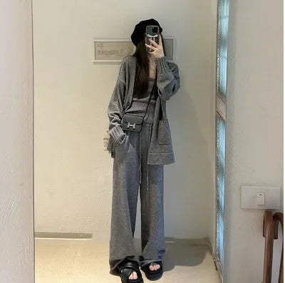 Women's knit cardigan three-piece set with suspender trousers in wool blend fabric