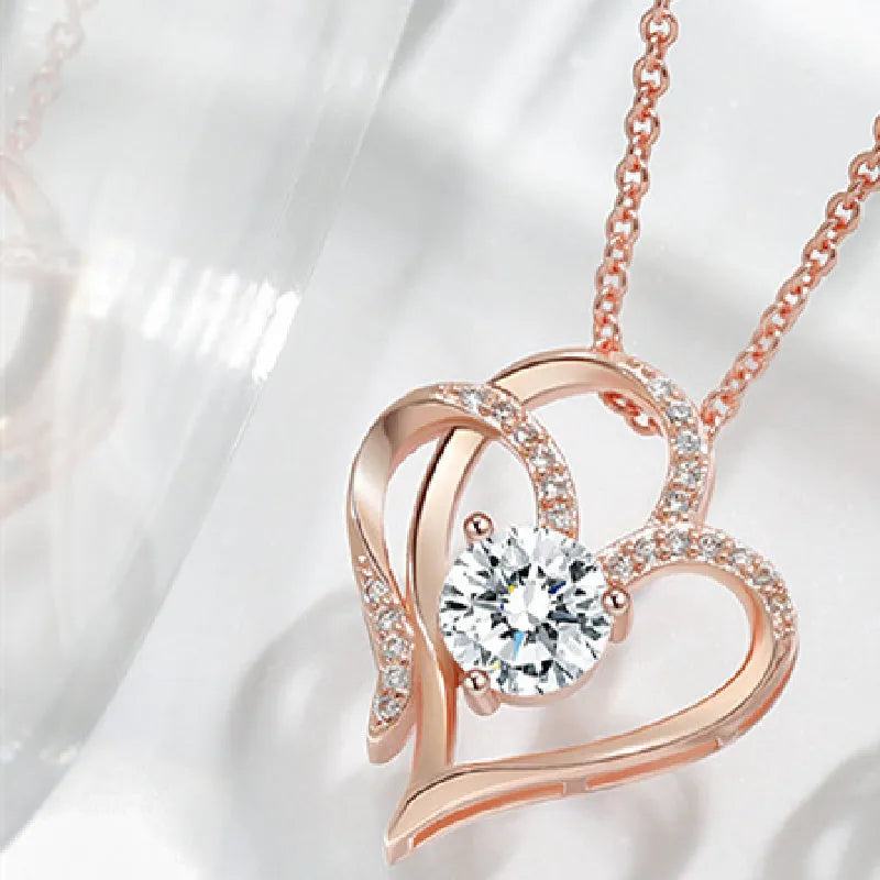 Women's 925 sterling silver necklace featuring a simple heart-shaped pendant.