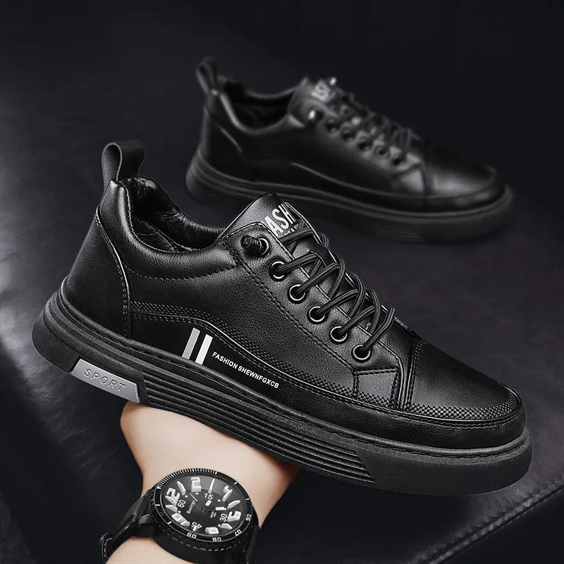 Men's low-top white skateboard shoes with elastic band closure and rubber sole