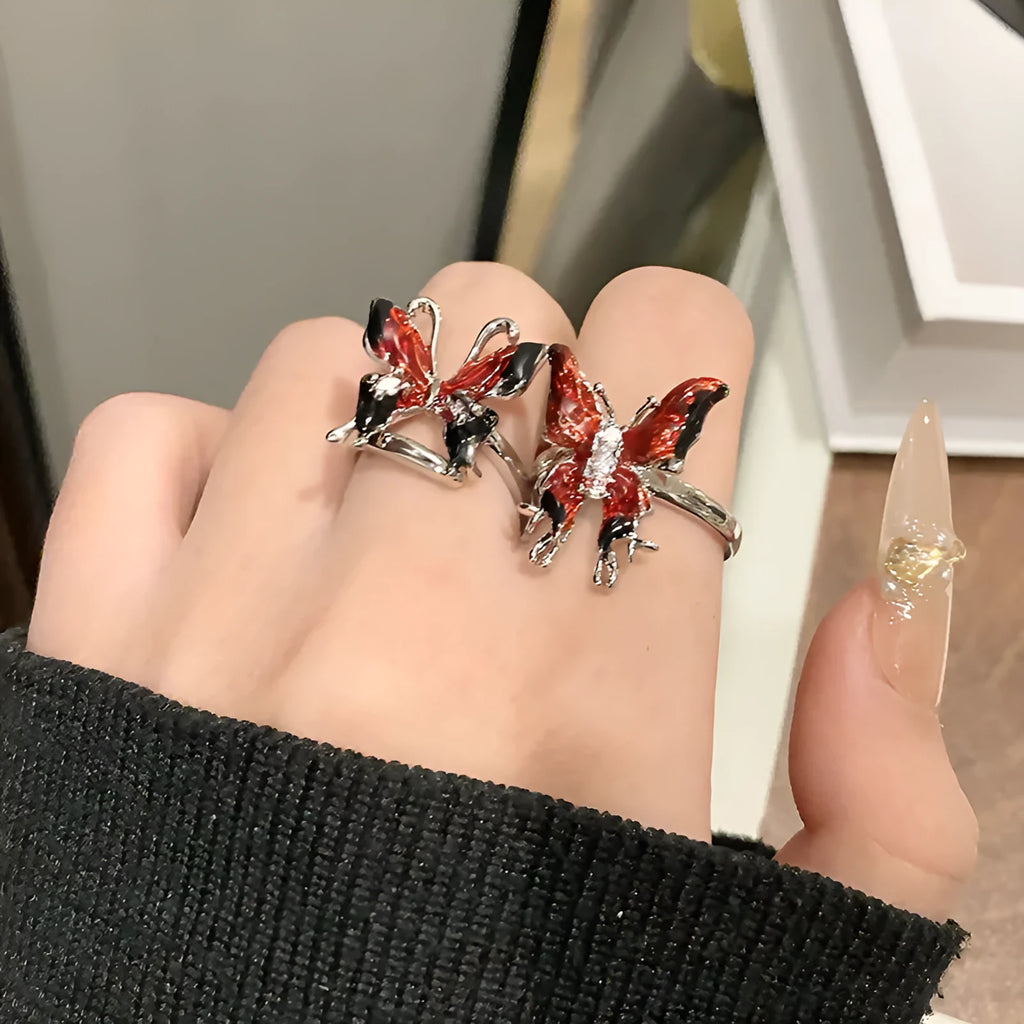 Copper butterfly women's ring with Chinese design and dripping oil finish