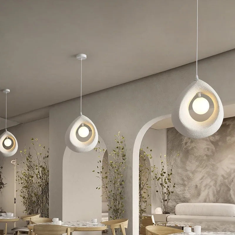Sili Style retro pendant chandelier with milky white 32x35cm lampshade