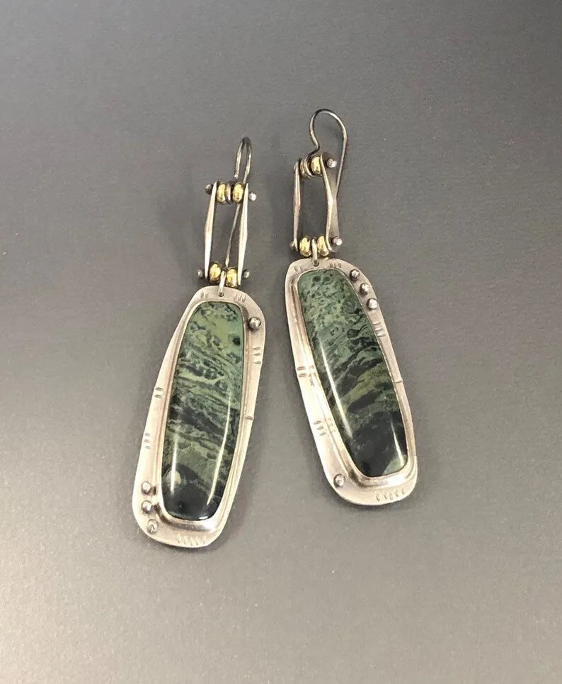 Simple geometric two-colour marble pattern alloy earrings with alloy posts and backs
