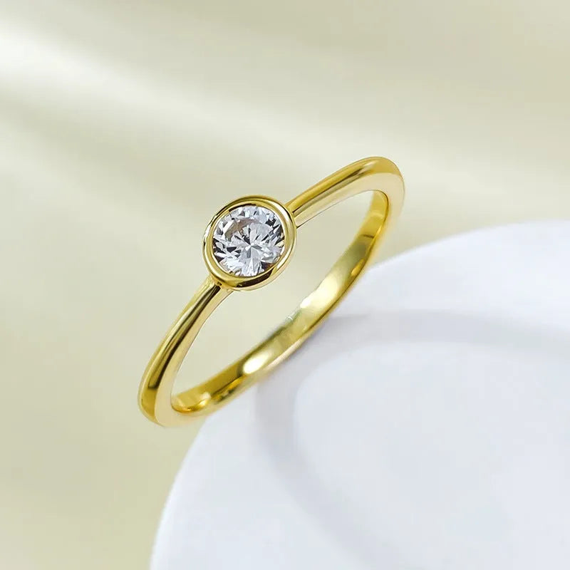 Minimalist silver crown ring with linear detailing in gold or platinum finish