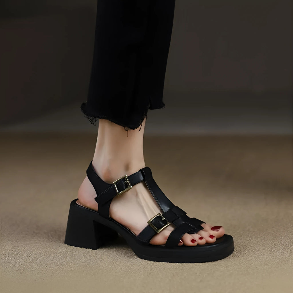 Women's black retro platform sandals with T-buckle and chunky heel