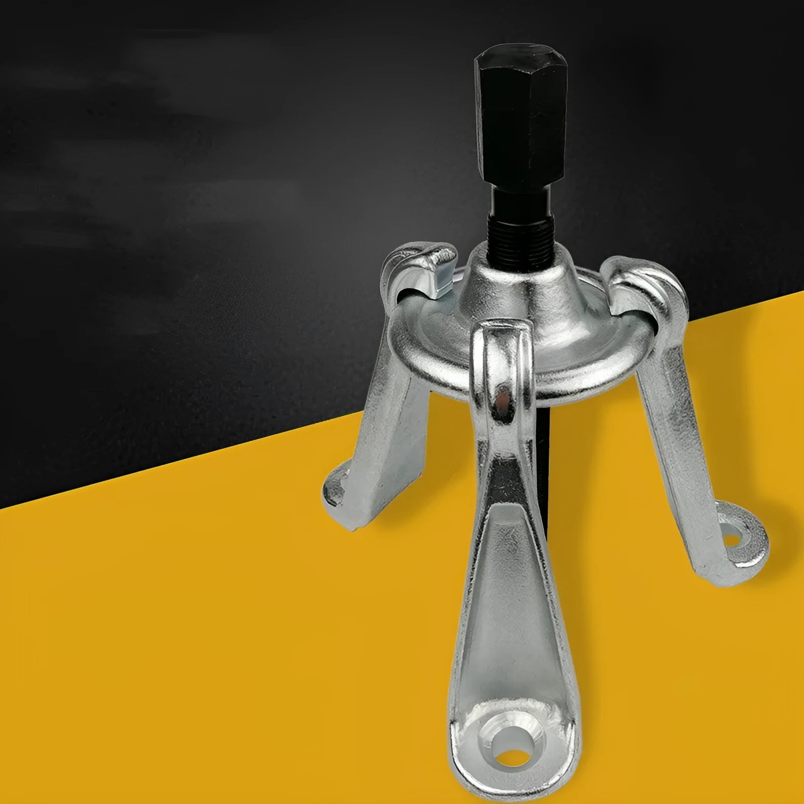 Chrome vanadium steel wheel hub puller dismantlement tool for electric tricycles and cars.