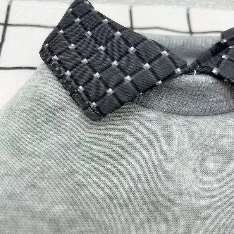 Two-piece collar dog sweater with detachable hoodie in thin velvet polyester fabric