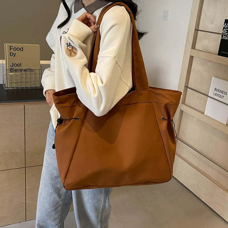 Soft foldable Oxford cloth commuter shoulder tote bag in street trend colours