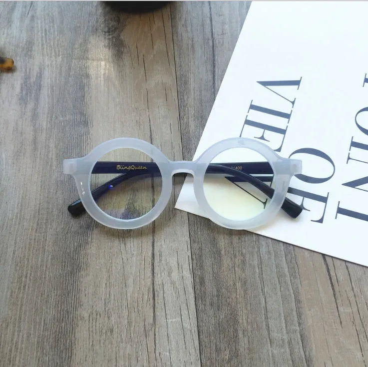 Retro round plastic frame glasses in six colour options with UV400 protection lenses