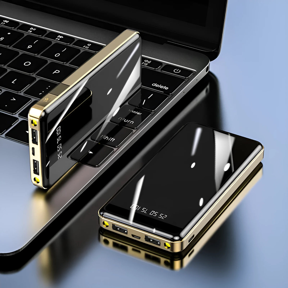 Mirror digital display power bank with 20000mAh capacity in aluminium shell showing battery percentage