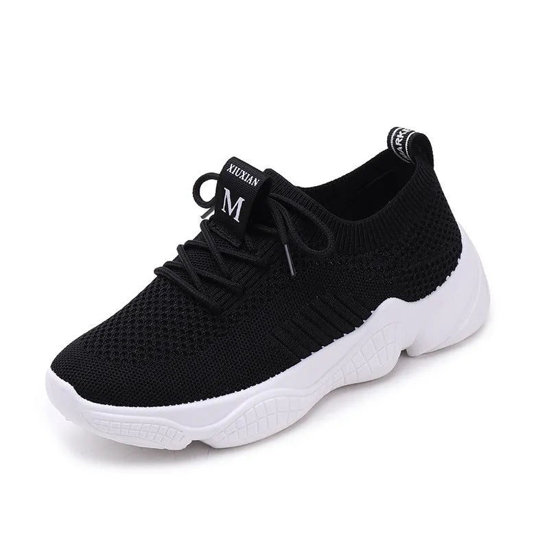 Women's white thick-soled sports shoes with woven uppers and front strap