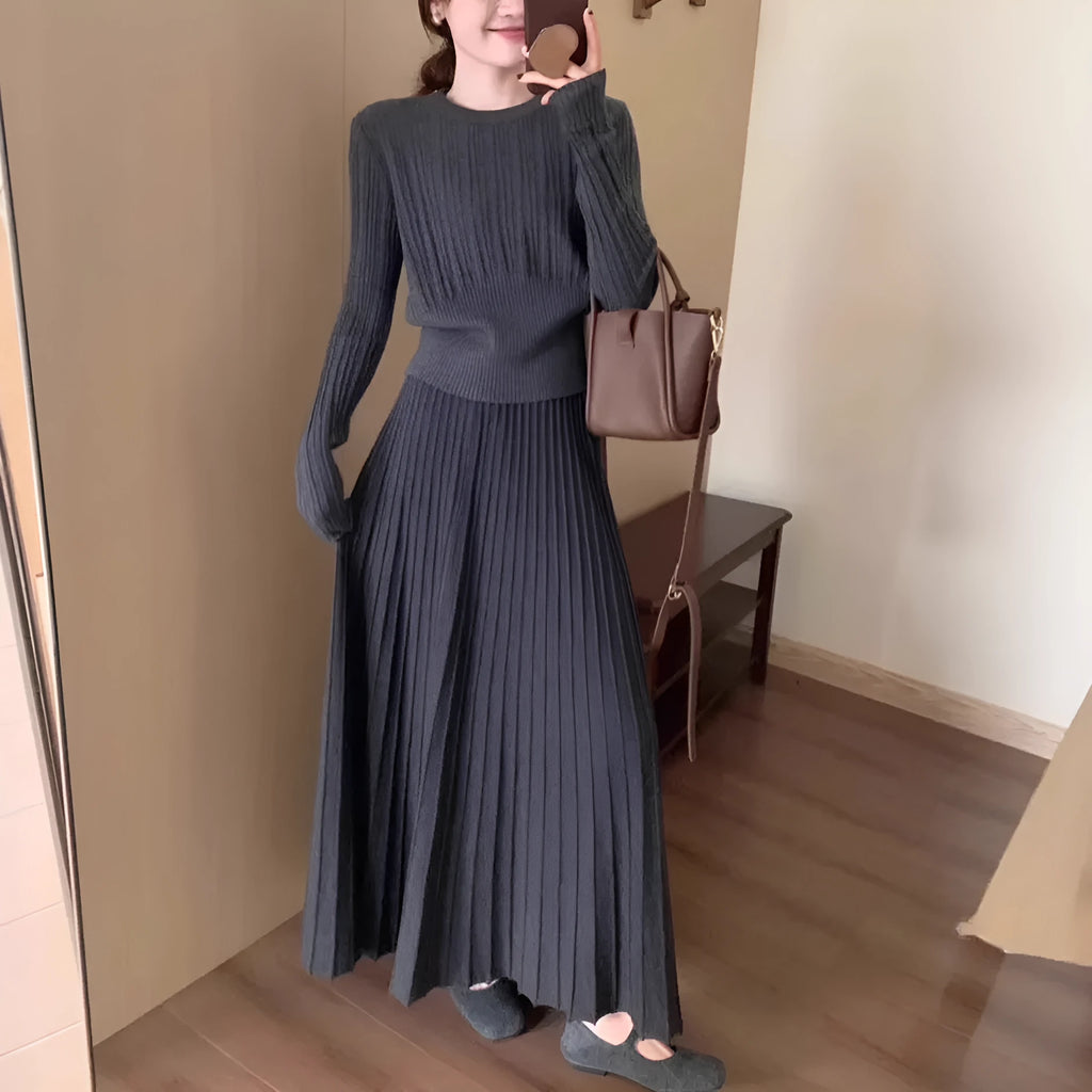 Dark grey retro styled knitted dress suit set with 3D pattern and collage stitching details