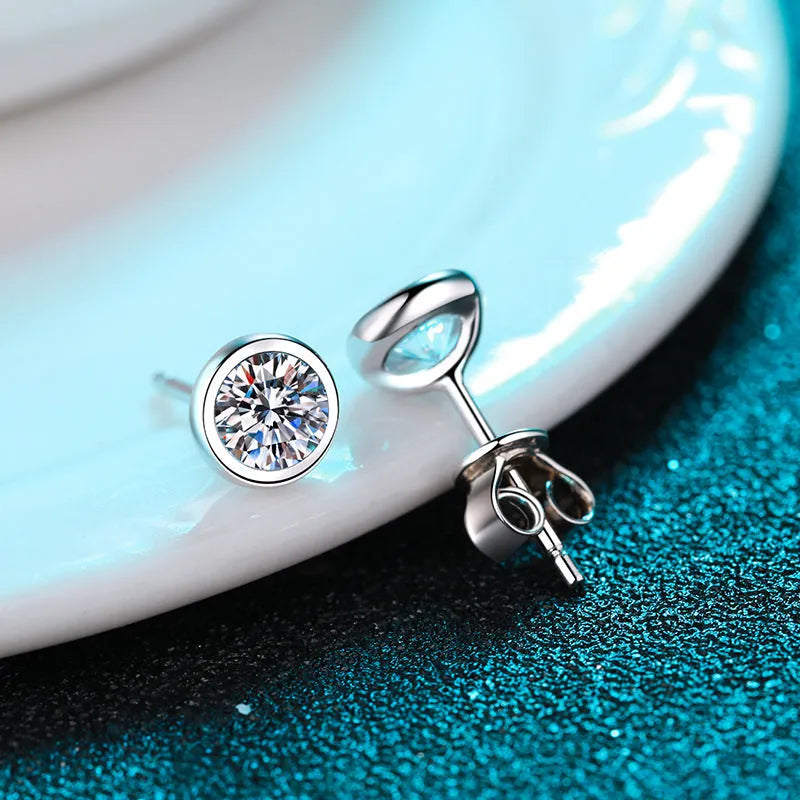 Geometric women's earrings in gold tone with a choice of moissanite or zircon centre stone.