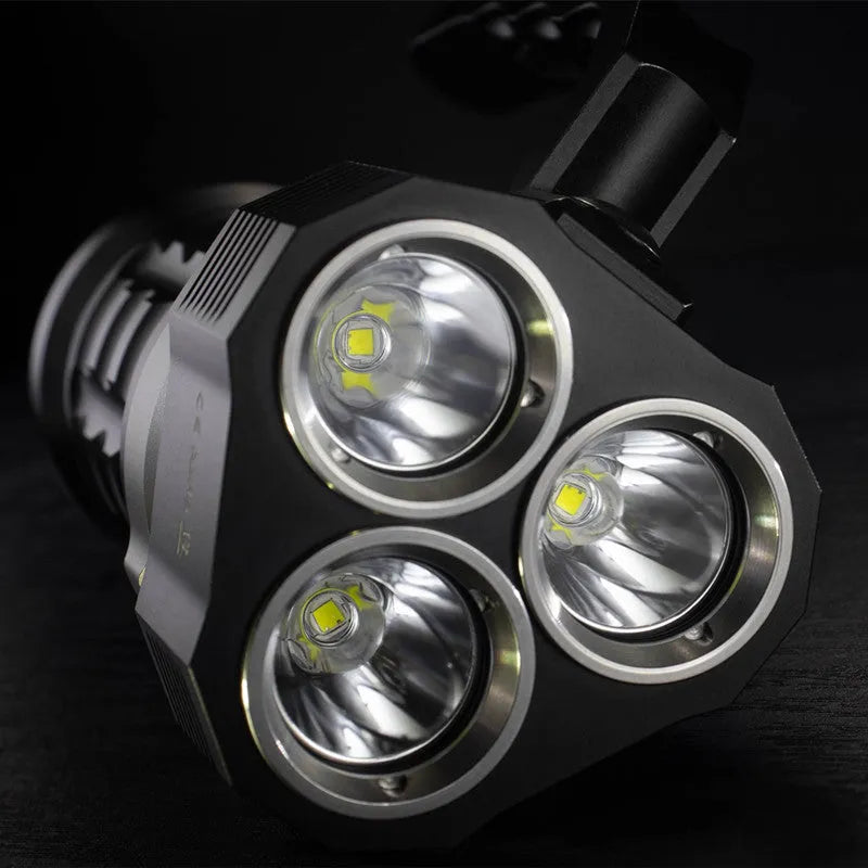 Aluminium alloy diving torch with 18cm length and black finish
