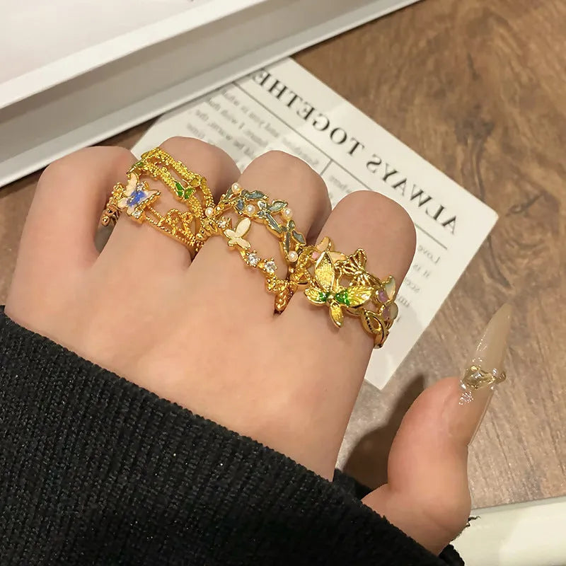 Copper butterfly women's ring with Chinese design and dripping oil finish
