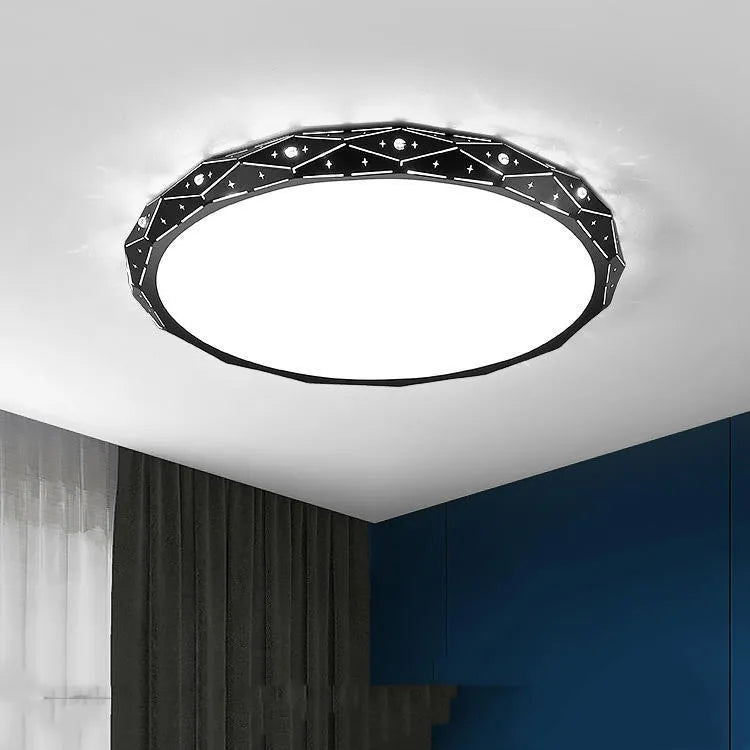 Round iron ceiling lamp with LED light source and dimming control
