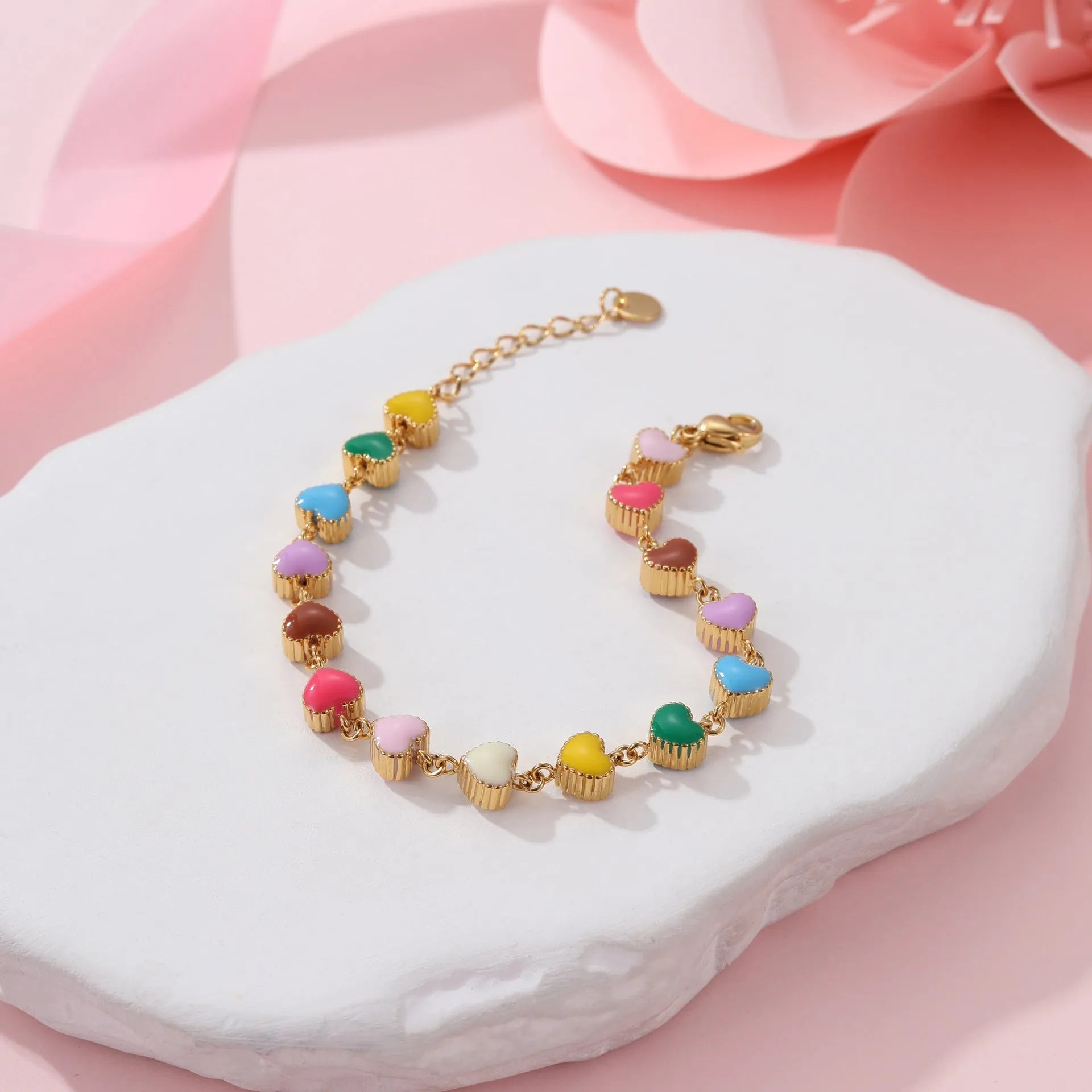 Love heart-shaped titanium steel women's bracelet with 18K electroplating in gold or steel colour