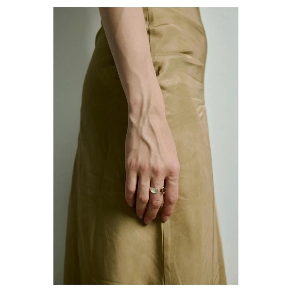 Alloy ring or bracelet with electroplated diamond-shaped decoration and small round spoon stewed pork design