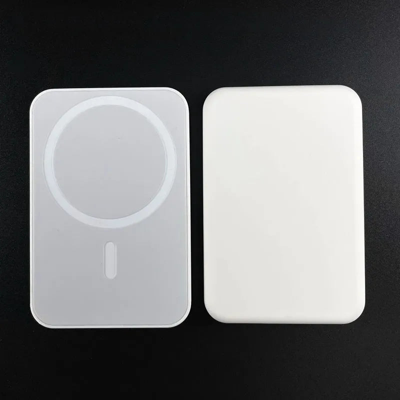 White magnetic wireless charger power bank with 5000mAh battery capacity