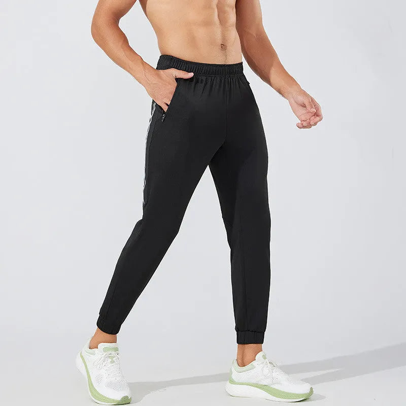 Men's mid waist running trousers in black and navy blue colours with polyester breathable fabric