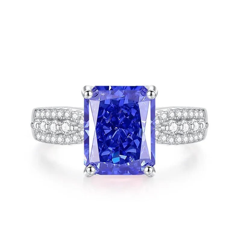 Heart-shaped sterling silver ring with a faceted ice flower cut zircon stone in a Tanzanite colour.