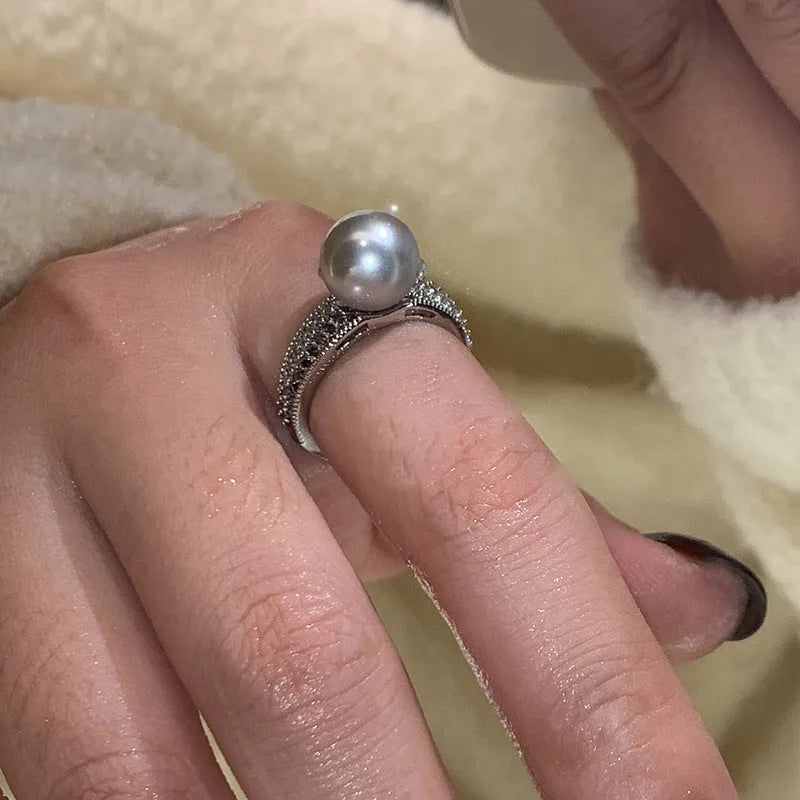 Adjustable copper finger ring with geometric black pearl design, open index construction