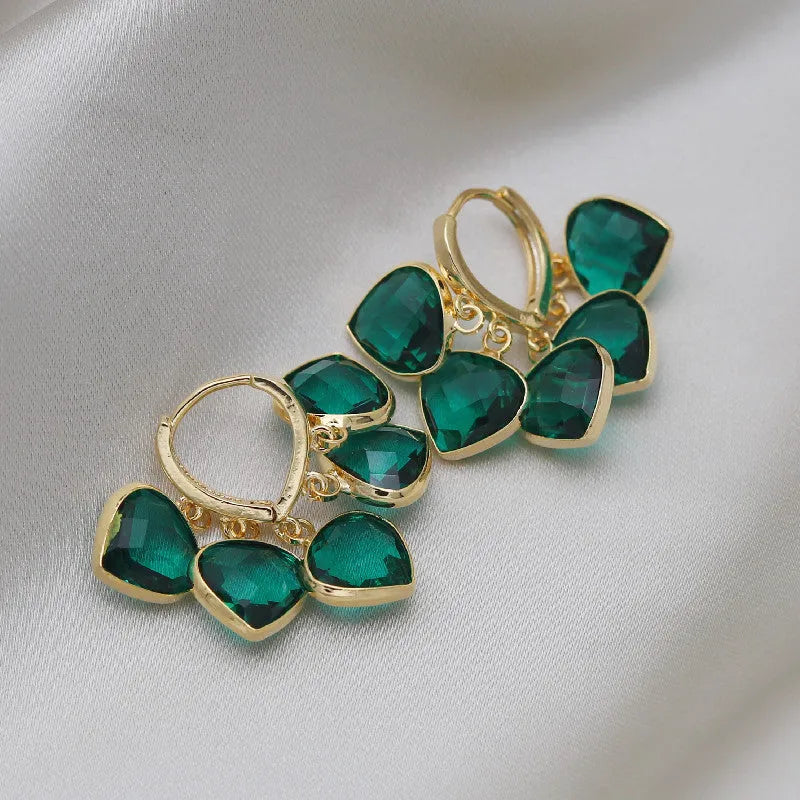 Green heart pendant ear clip earrings in Korean style with copper and artificial gemstone construction