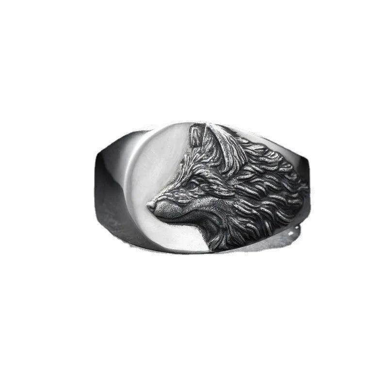 Silver geometric wolf ring for men with retro domineering design