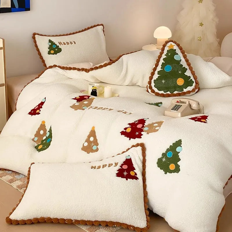 Bright yellow winter Christmas cartoon animation print on a fleece-lined four-piece bedding set