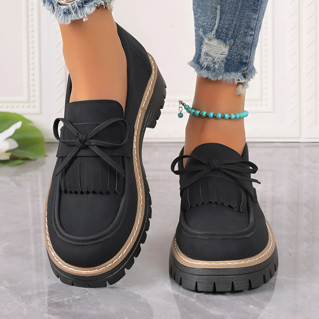 Plus size women's black loafers with tassel and bowknot decoration, chunky heel, round toe
