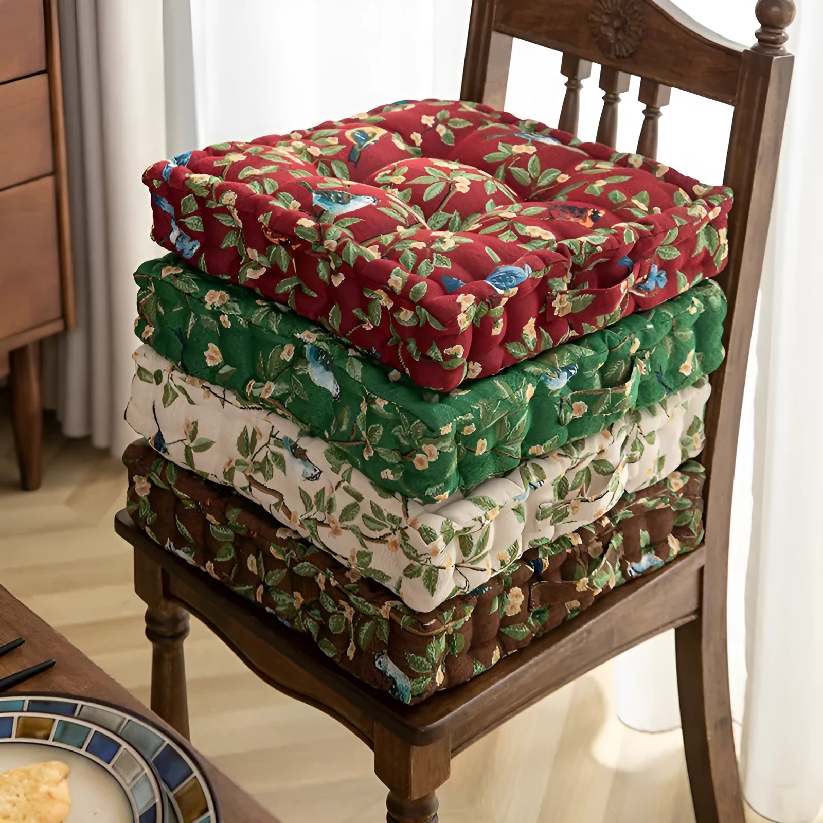 American style dining chair cushion with floral bird pattern, measuring 40×40×8cm with thick PP cotton filler