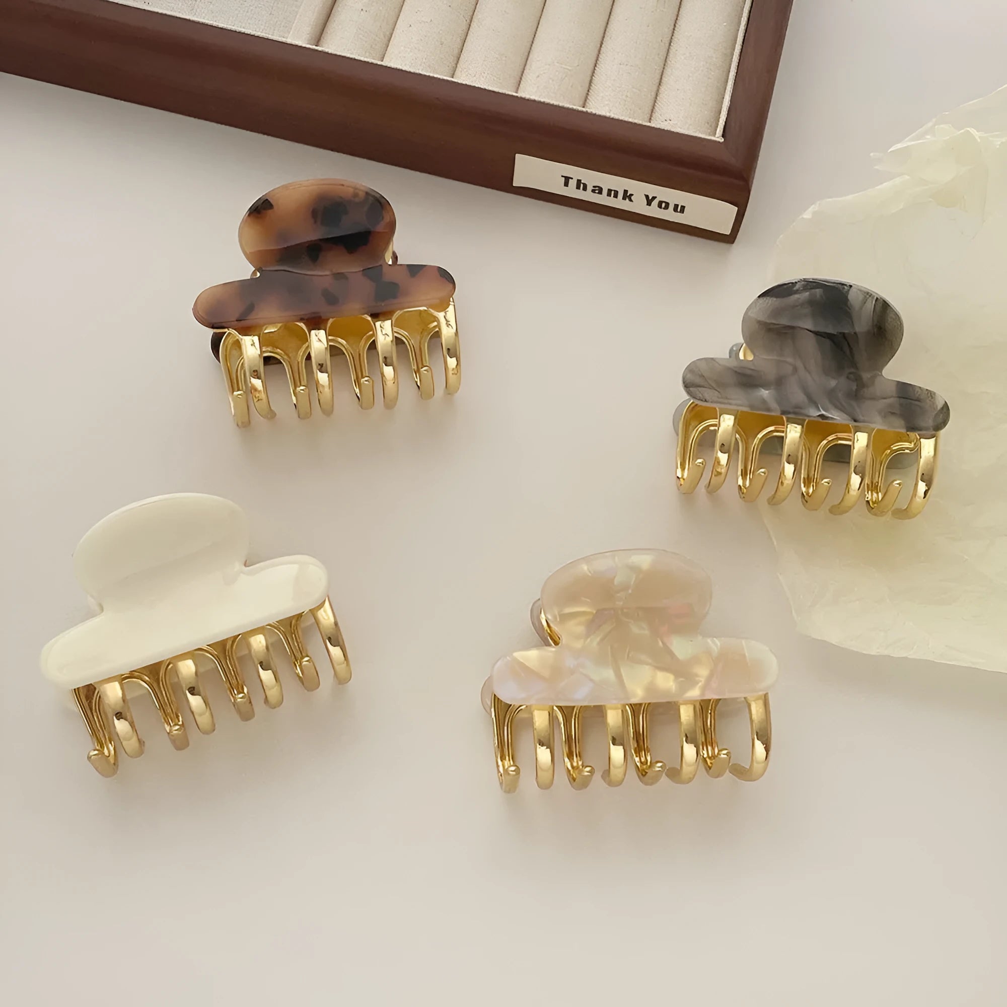 Medium metal grip acetate hair barrettes in retro dopamine style with R08 colour options