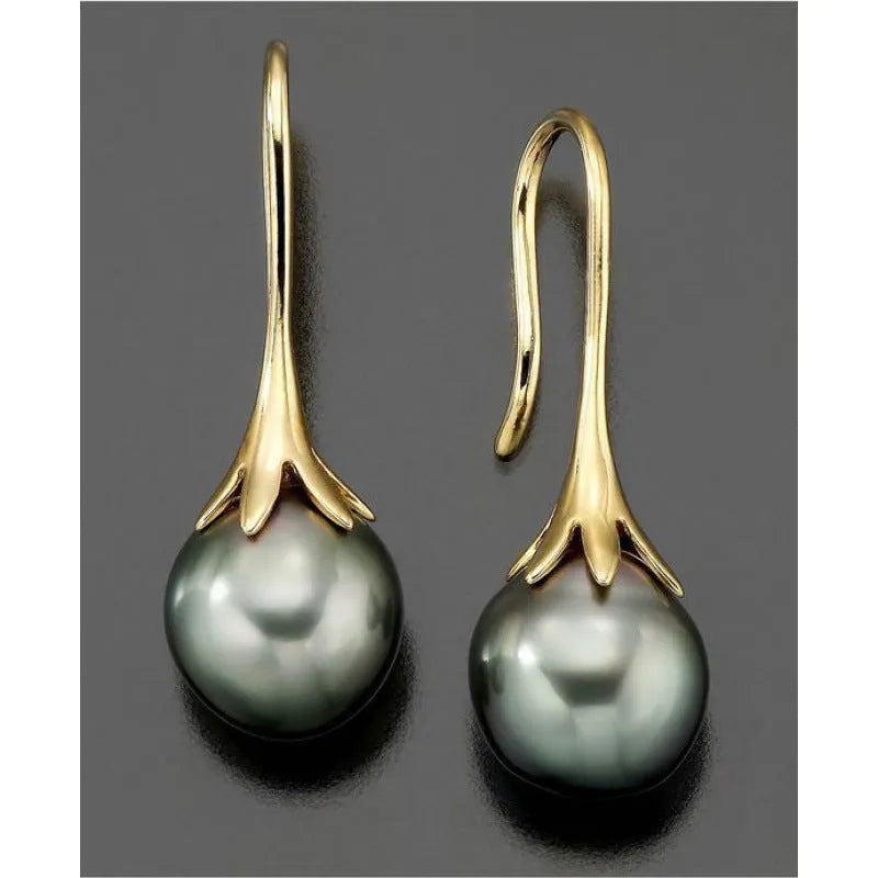Gold retro fashion women's earrings with electroplated alloy construction for office wear
