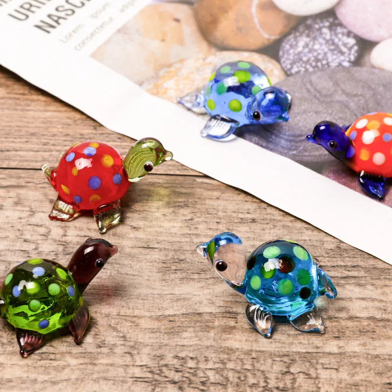 Geometric glass turtle ornament in modern simplicity style for desktop decoration.