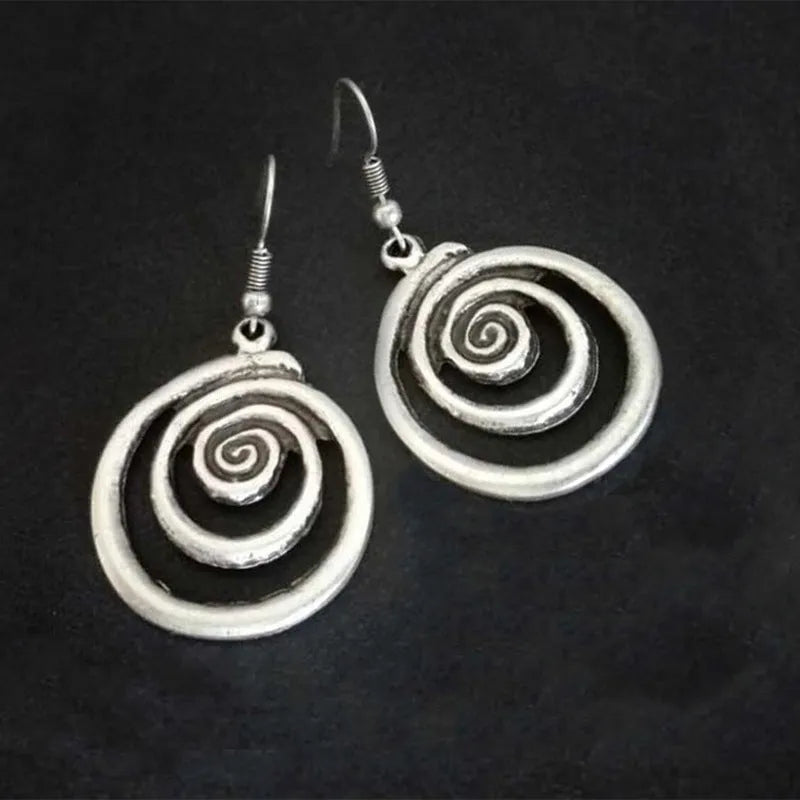 Geometric spiral distressed earrings in silver alloy with retro national style design