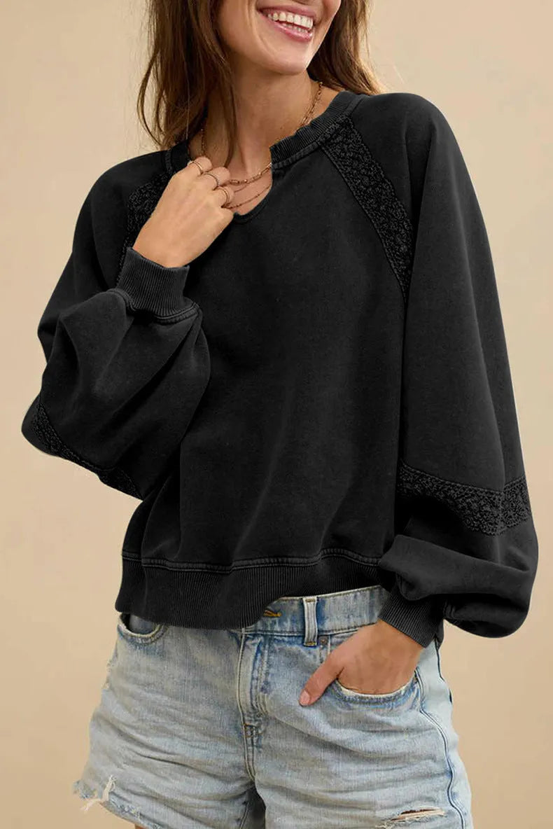 Women's solid colour half-open collar sweater with lace trim in cotton-polyester blend fabric