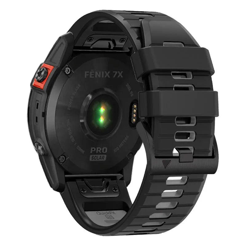 Two-colour quick-release silicone strap for Garmin Fenix watches in 22mm and 26mm widths.