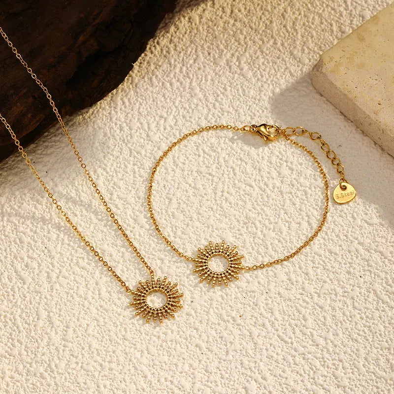 Sunflower jewellery set with geometric chain necklace and bracelet in 14K gold plating