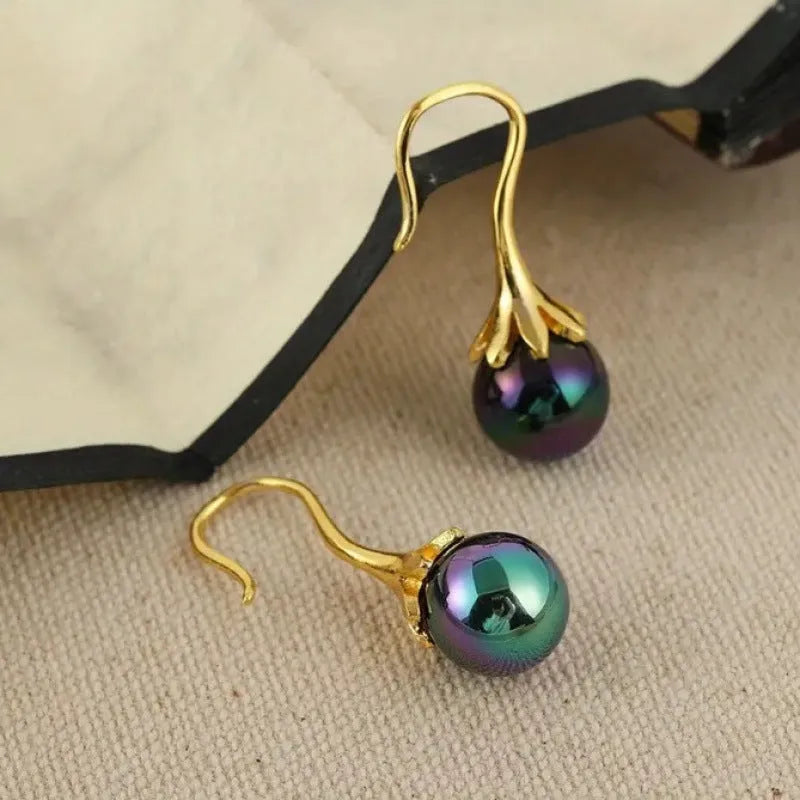 Gold retro fashion women's earrings with electroplated alloy construction for office wear