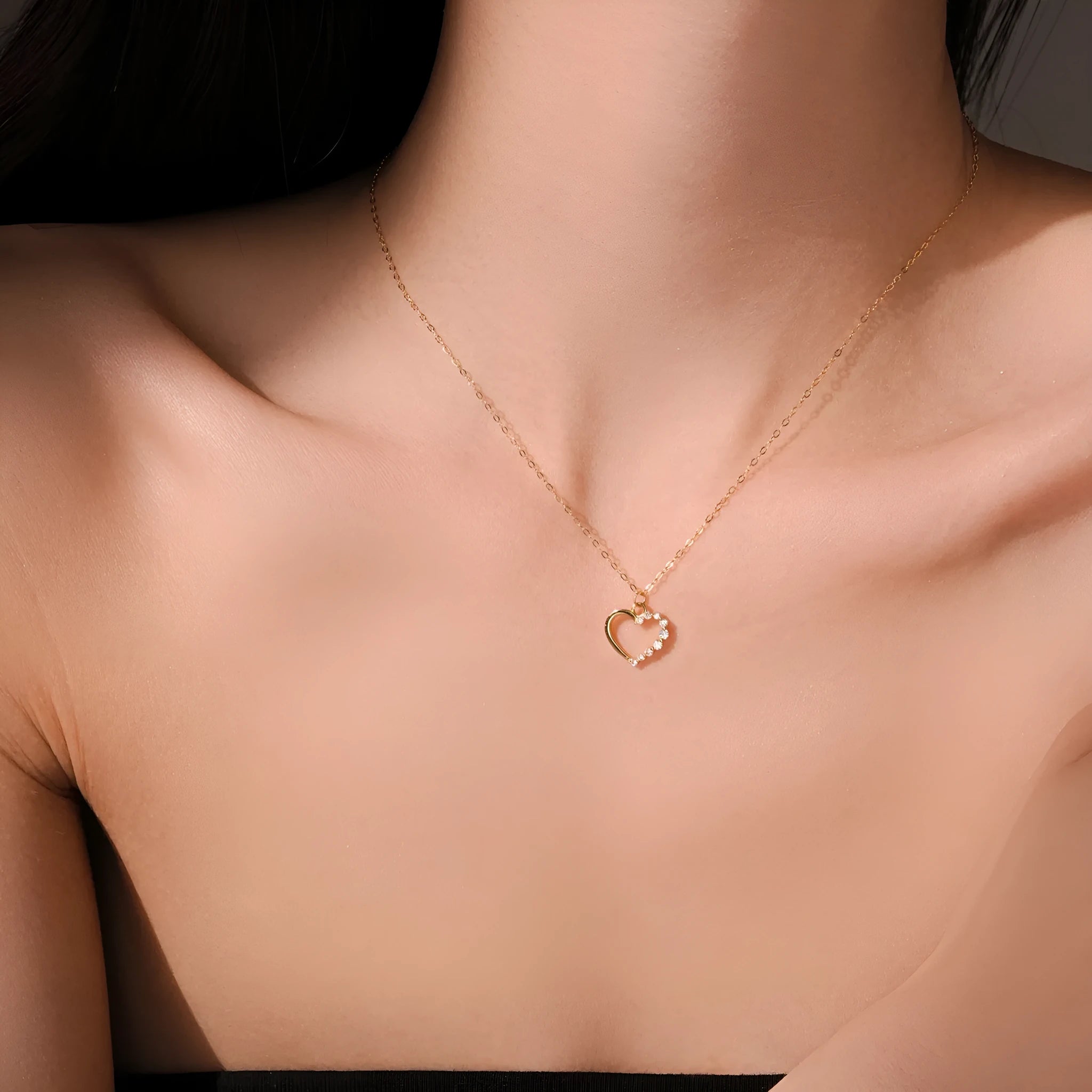 S925 sterling silver hollow heart pendant necklace on a regular chain.