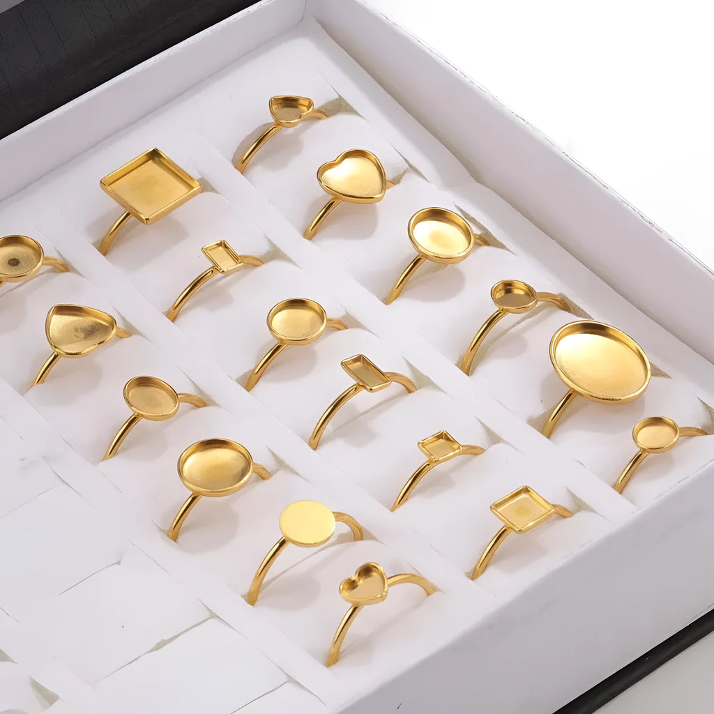 Golden electroplated stainless steel ring holder with totem pattern for DIY jewellery making