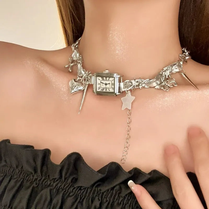 Dark style women's multi-layer clavicle necklace with adjustable hemp flower chain in alloy.